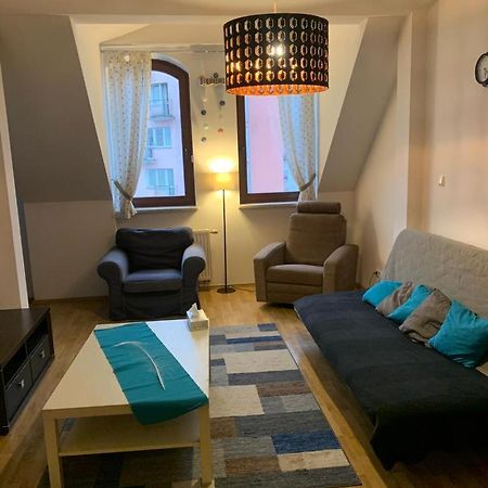 Spacious 2-Rooms Penthouse In Warsaw City Center Exteriör bild